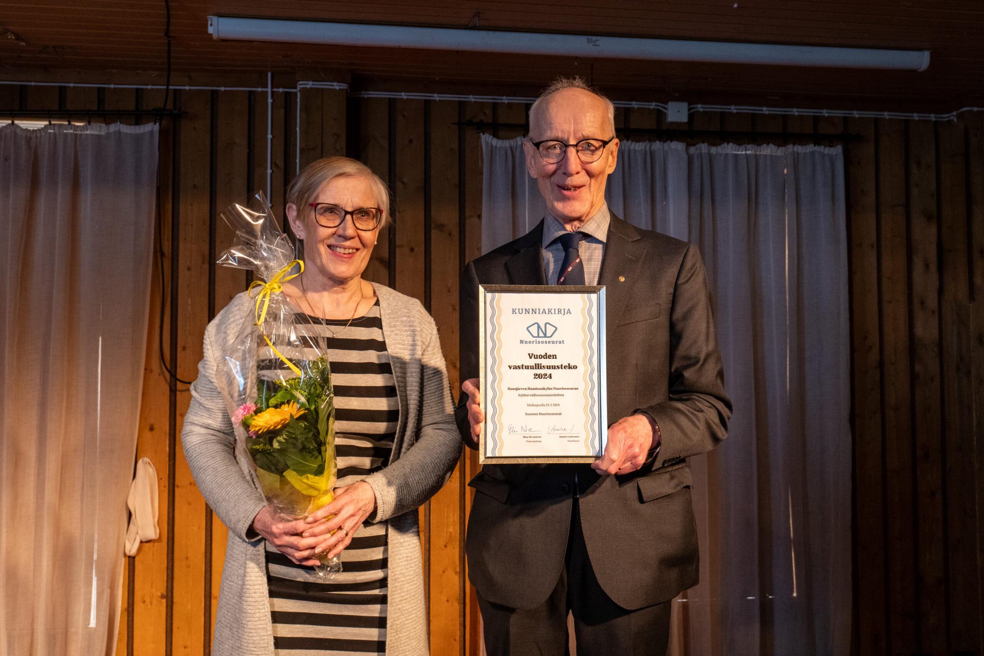 Hausjärven Haminankylän Nuorisoseuran kyläturvallisuussuunnitelma on Vuoden vastuullisuusteko